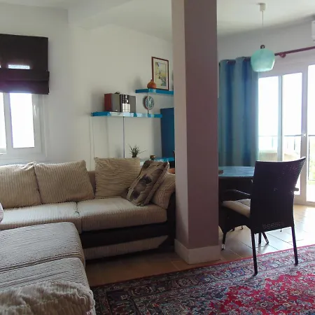 Estrella One Bedroom With Pool Apartman
